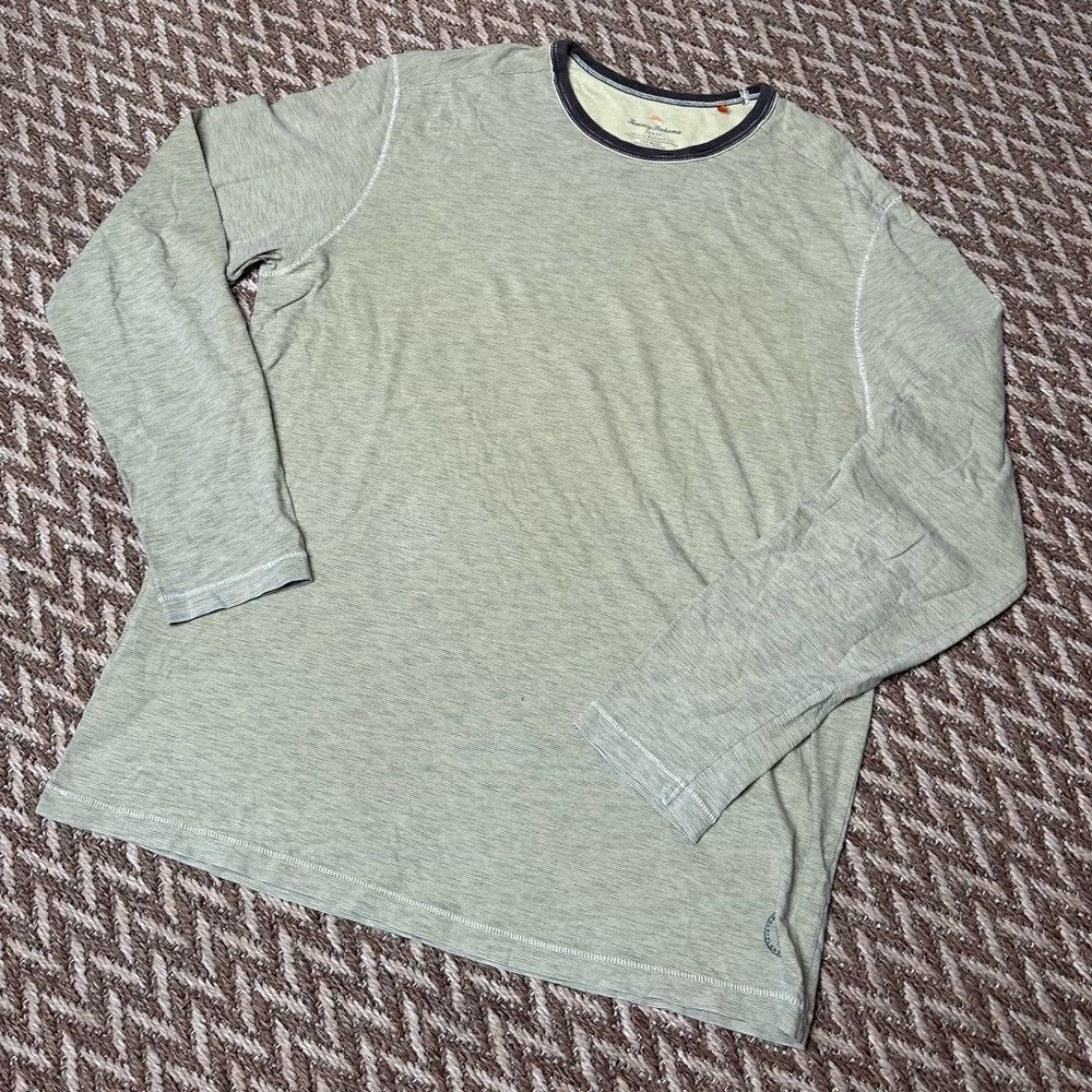 Tommy Bahama Green Long Sleeve Tee Crew Neck